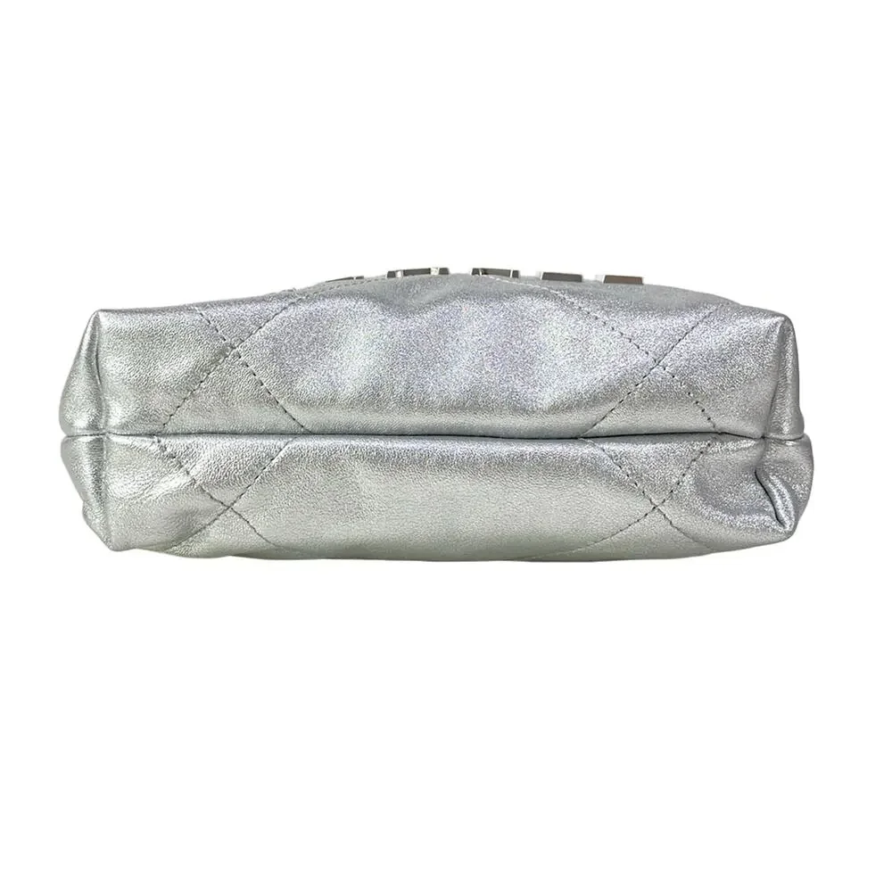 Chanel 22 mini handbag AS3980